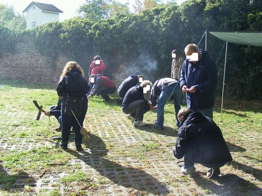 Teamchallenge Feuer ohne Feuerzeug :-)