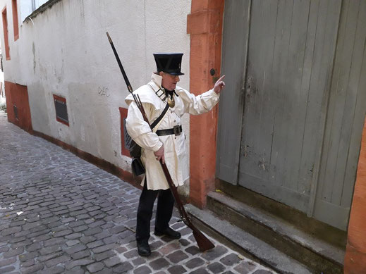 Düsseldorfs Gassen mit der historischen Rallye