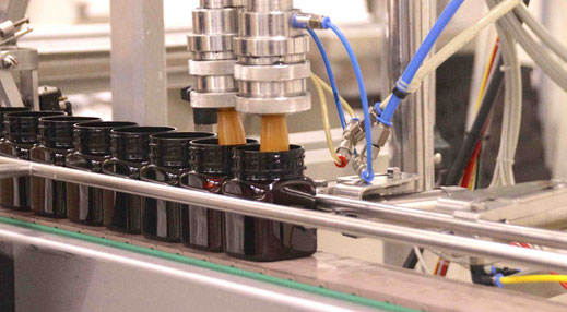 Processus industriel de Conditonnement de Miel de Manuka crémeux dans des pots de 240g