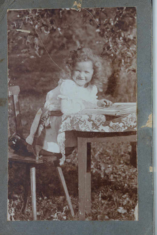 Rosa ca. 1911, Originalfoto 5 x 8 cm