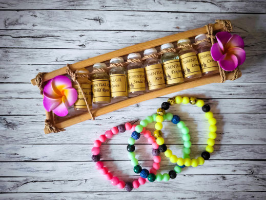 Lavaperlen-Armbänder als Wohlfühlverlängerung zum Mitnehmen