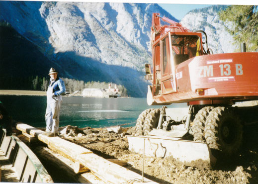 Baggerarbeiten, Nationalpark Berchtesgaden, erster Bagger, erster Mitarbeiter Fa. Bernhard Heitauer, Bischofswiesen, St. Bartholomä, Königssee
