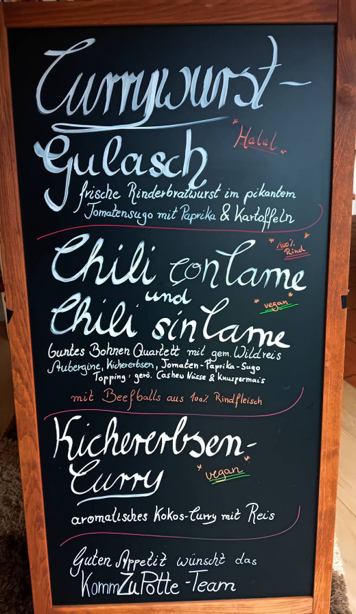 Kreidetafel mit One-Pot Gerichten von KommZuPotte