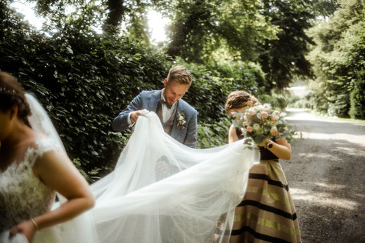Brautkleid