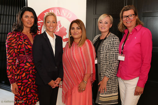 Women Leadership Forum 2016_Mag. Renate Altenhofer, Women Leadership Forum; H.E. Alexa Wesner, US Ambassador; Jasmin Taylor, JT Touristik; Dr. Kristin Hanusch-Linser, ÖBB; Anett Hanck, Heute