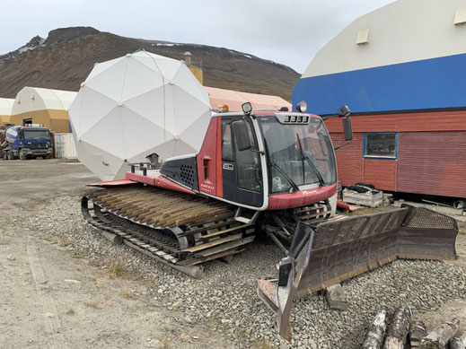 Spitzbergen, Svalbard, Longyearbyen, Schneemobil, Schneepflug