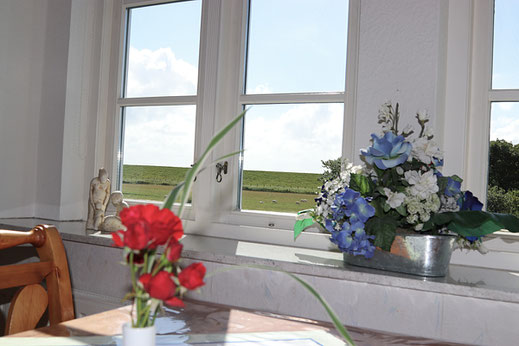 Herrlicher Ausblick vom Esstisch aus in der Wohnung Langeneß