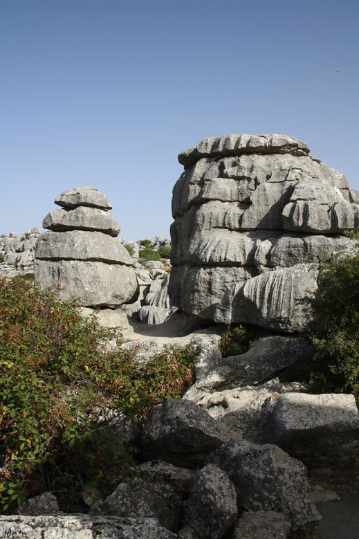 El Torcal, ik zou hier uren kunnen zitten in de schaduw en kijken naar de rotsen en steeds opnieuwe wat nieuws zien. Zo mooi