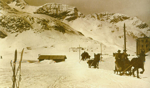 Transport in de winter voor de komst van de Berninabahn.