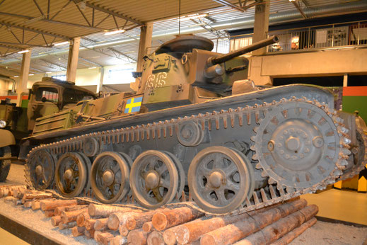 Tank M/38