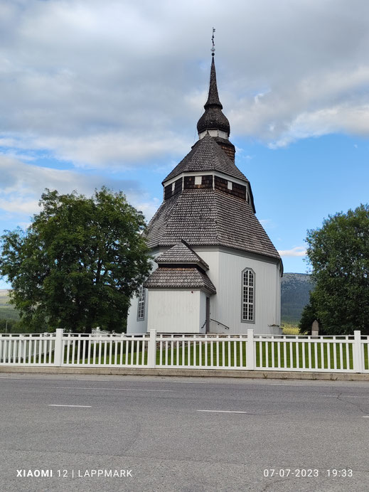 Het mooie kerkje van Vemdaleln