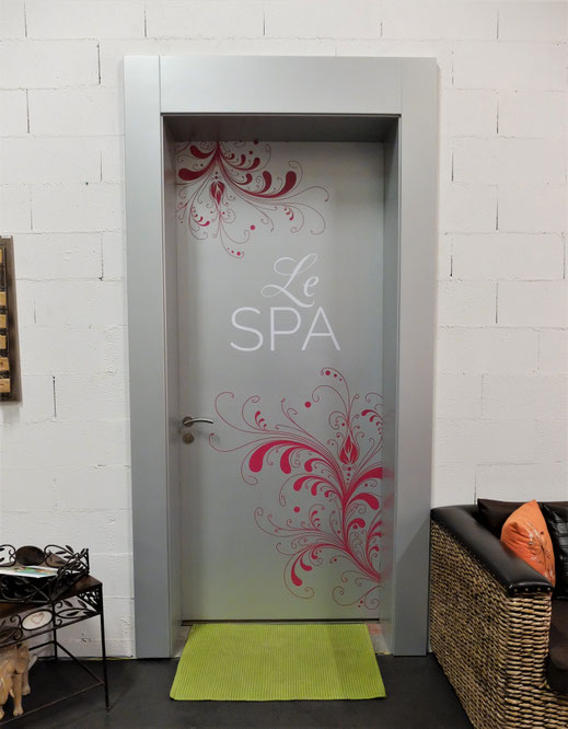 Porte effet aluminium