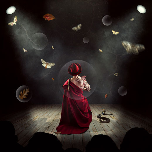 Transiency, 2022, Fotografie, digitale Bearbeitung, 30x30cm, 50x50cm, 90x90cm