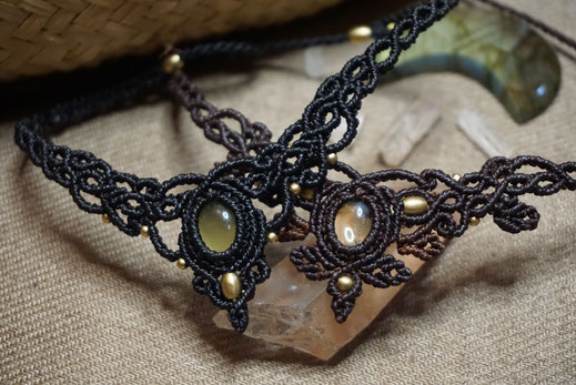 Shop Amuleti | Psithirisma