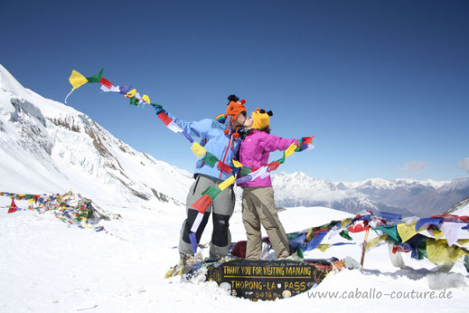Caballo Couture; Nepal; Helft Nepal; Hilfe für Nepal; Upcycling; DIY; Upcycling Mode; Erdbeben Nepal; Round Anapurna; Anapurnarunde; Kreative Ideen; T-Shirt Upcycling