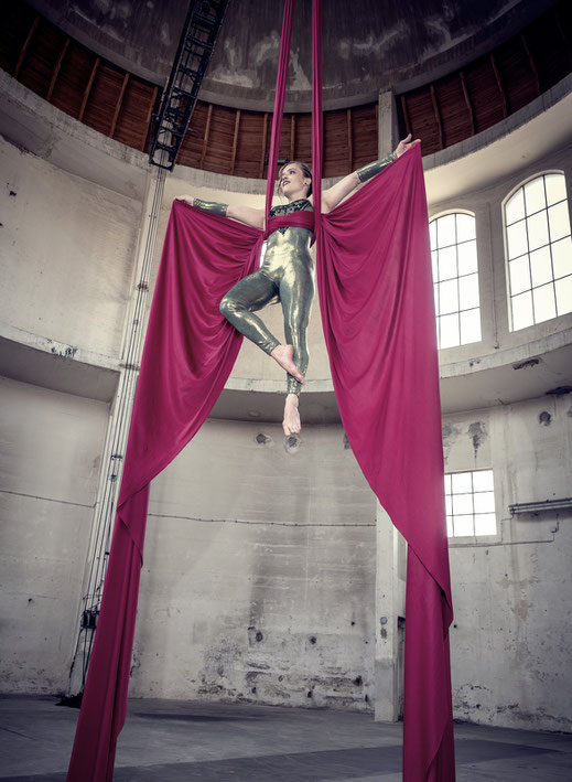 Aerial tissue