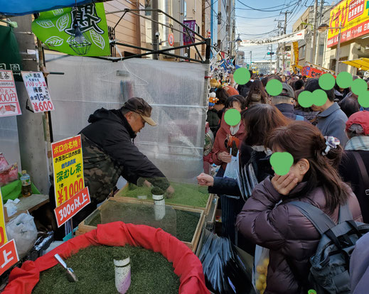 2019年12月15日世田谷ボロ市お昼頃の様子。