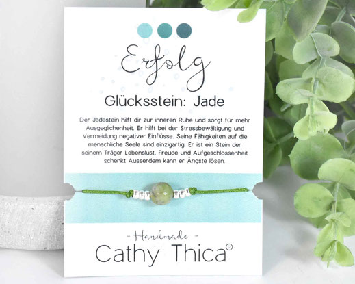 Glücksarmband mit Jade Edelstein  11,- €   