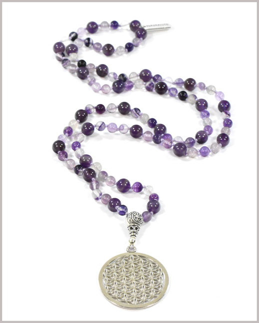 Mala Kette mit Amethyst und Fluorit Edelsteinen