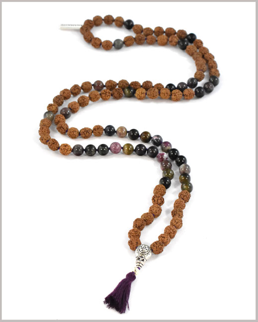 Mala Kette mit Achat Edelsteinen und  Rudraksha Perlen  - Shanta -  69,- €