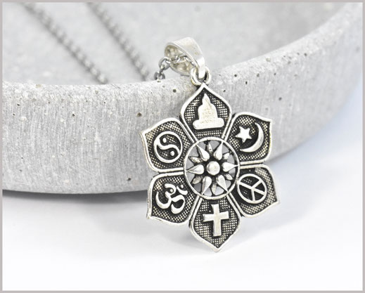 Kette mit Anhänger Lotus und 6 religiösen Symbolen versilbert / Edelstahl