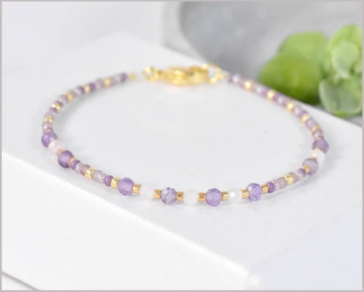 Amethyst  & Rosenquarz Armband  3 mm mit Miyuki Perlen Mix  26,90 €   