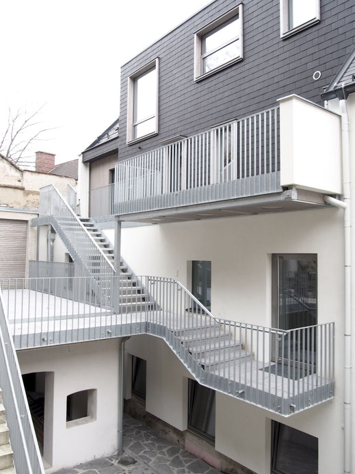 Innenhof neu