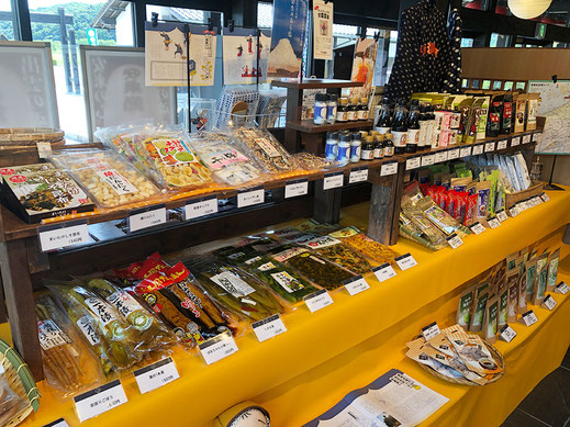 安来節演芸館売店「千客万来」