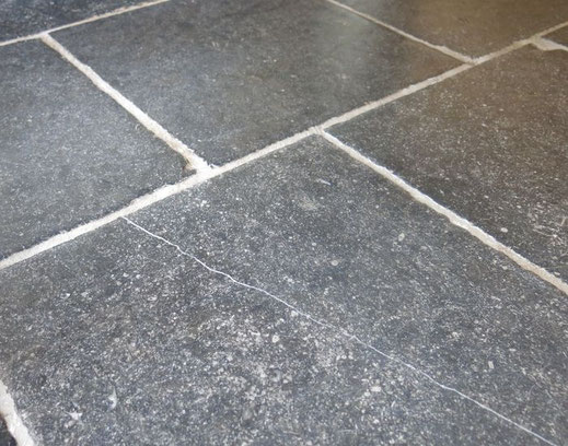 Natursteinboden Solstiin Historische Baustoffe Kompetenz Erfahrung Liebe Zum Detail