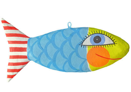 Farbenfroher Aufhängefisch aus Papiermaschee – handbemalt