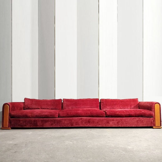 Italian Rationalist  Made-to-Measure Linen Velvet Sofa PN.Modern