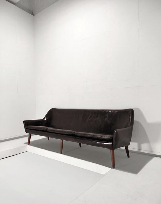 Carlo Di carli Two Seater Leather sofa for Figli di Amadeo Cassina, Milano, Italy, 1950s - PN.Modern pnmodern