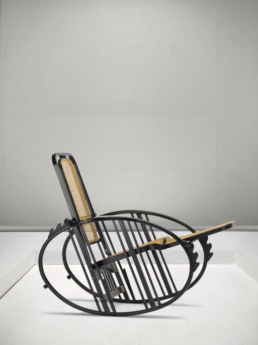 Societa Anonima Antonio Volpe "Dondolo" Egg Rocking Chair Model. 267, Italy, 1922