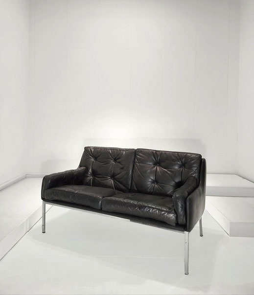 Roland Rainer Black Leather Two Seats Sofa Model "462S" for Wilkhahan, Germany, 1956 - PN.Modern pnmodern