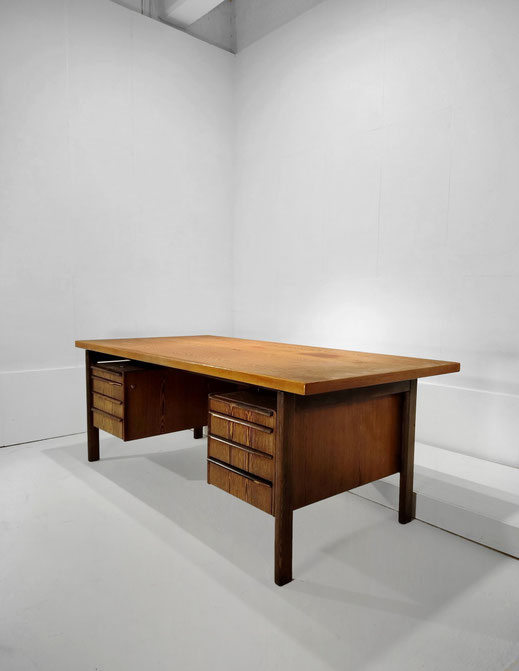 Danish Cabinetmaker Wenge Wood Executive Desk c. 1970 - PN-Modern pnmodern
