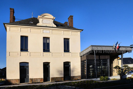 Mairie : la construction du bâtiment date de 1896