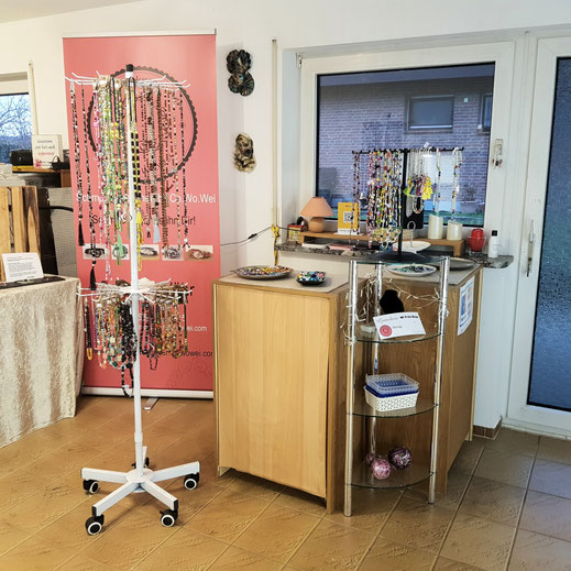 Online Shop CoWoWei, Ladengeschäft, Weissach