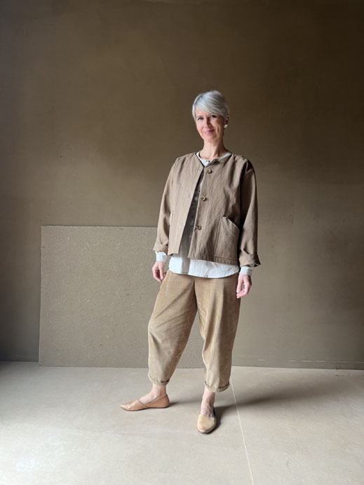CANVAS-JACKE / braun