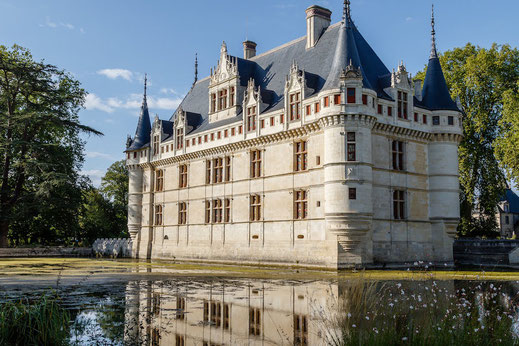 Visites groupes châteaux de la Loire monuments historiques histoire Touraine