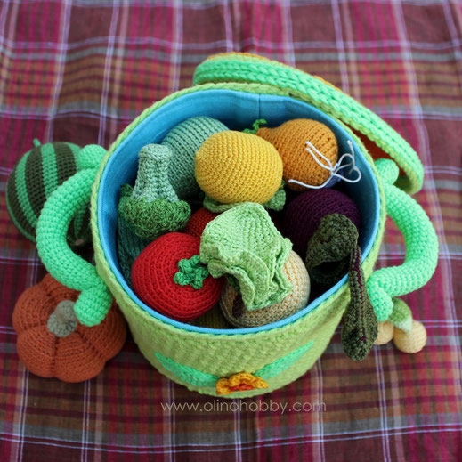 Вязаная кастрюля с фруктами и овощами OlinoHobby. Crochet pot with vegs and fruits by OlinoHobby.