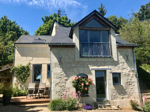 self-contained holiday house / gite in the centre of Gennes, Loire Valley