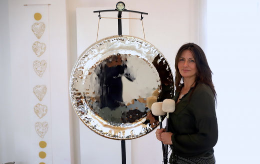 Simone Grunert Gong Meditation für Unternehmen Hamburg
