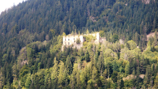 Burg Katsch wurde bereits im 9., 10. und 11. Jahrhundert erwähnt.