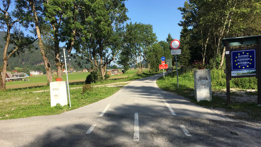 Grenzübergang Italien/Slowenien bei  Rateče (Ratschach)