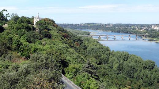 Loire flußabwärts Blick auf Oudon