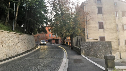Auffahrt zur Altstadt Labin