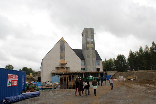 In Norwegen, wie hier in Jessheim, werden Kirchen gebaut.