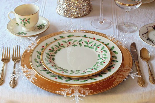 Christmas table setting