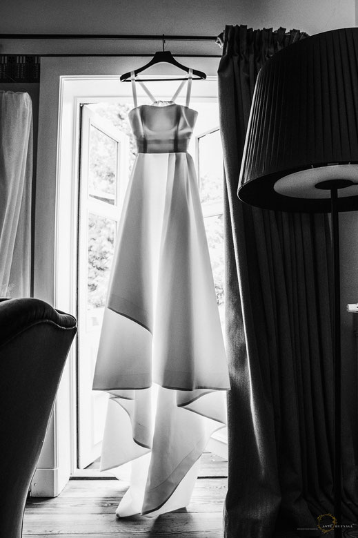 Idee: Brautschuhe Jimmy Choo Glitzer / Fotografin: Anne Hufnagl, Hamburg
