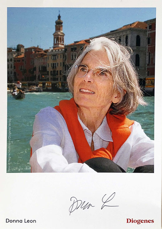 Autograph Donna Leon Autogramm